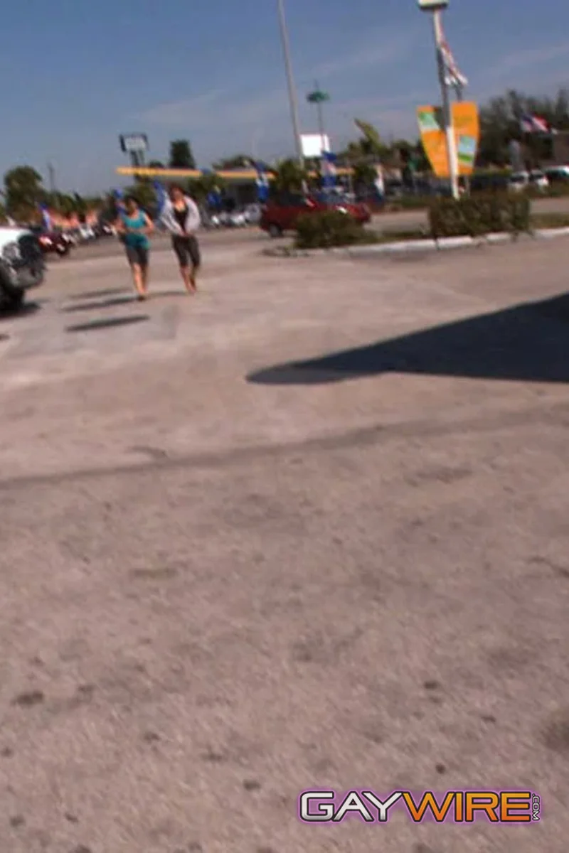 Empty Lot - Screenshot 1 of 4 - Anal