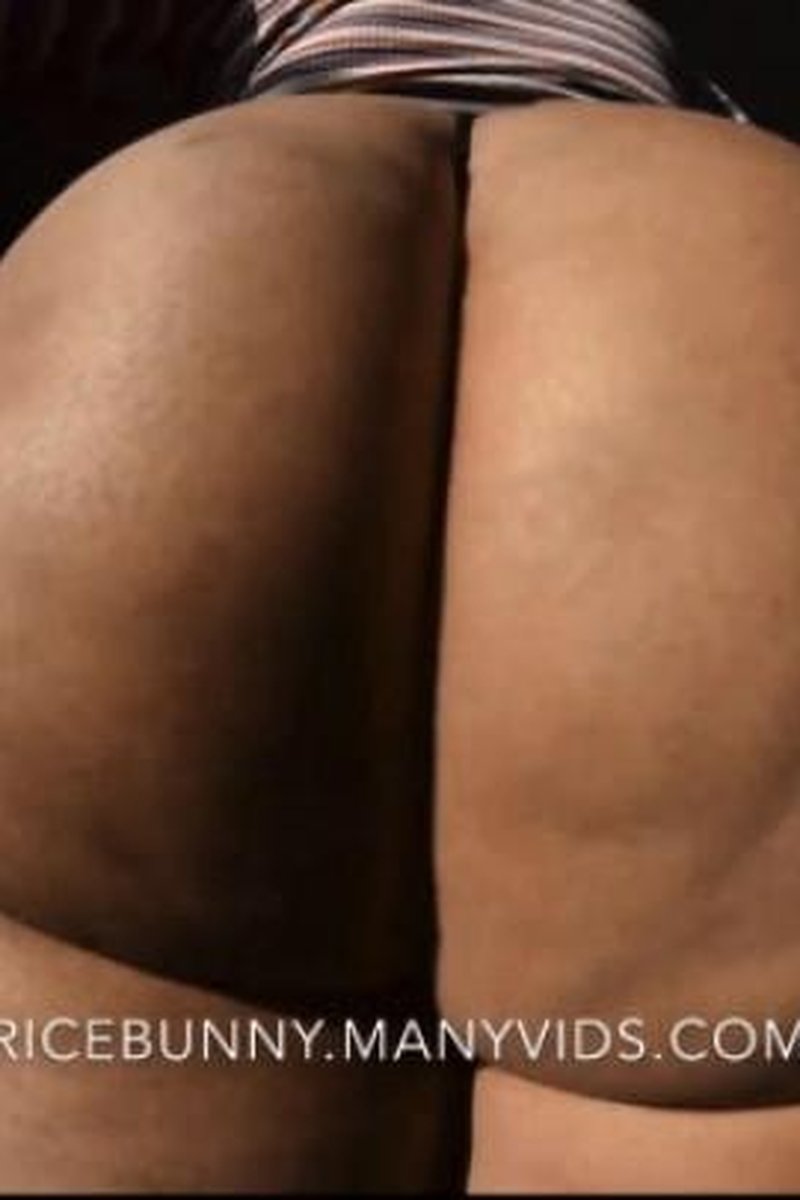 My G-String - Screenshot 1 of 4 - Ass Fetish