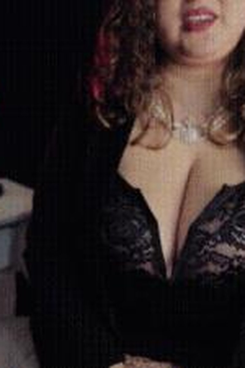 Chastity Mesmerizing Reprograming - Screenshot 1 of 4 - BBW