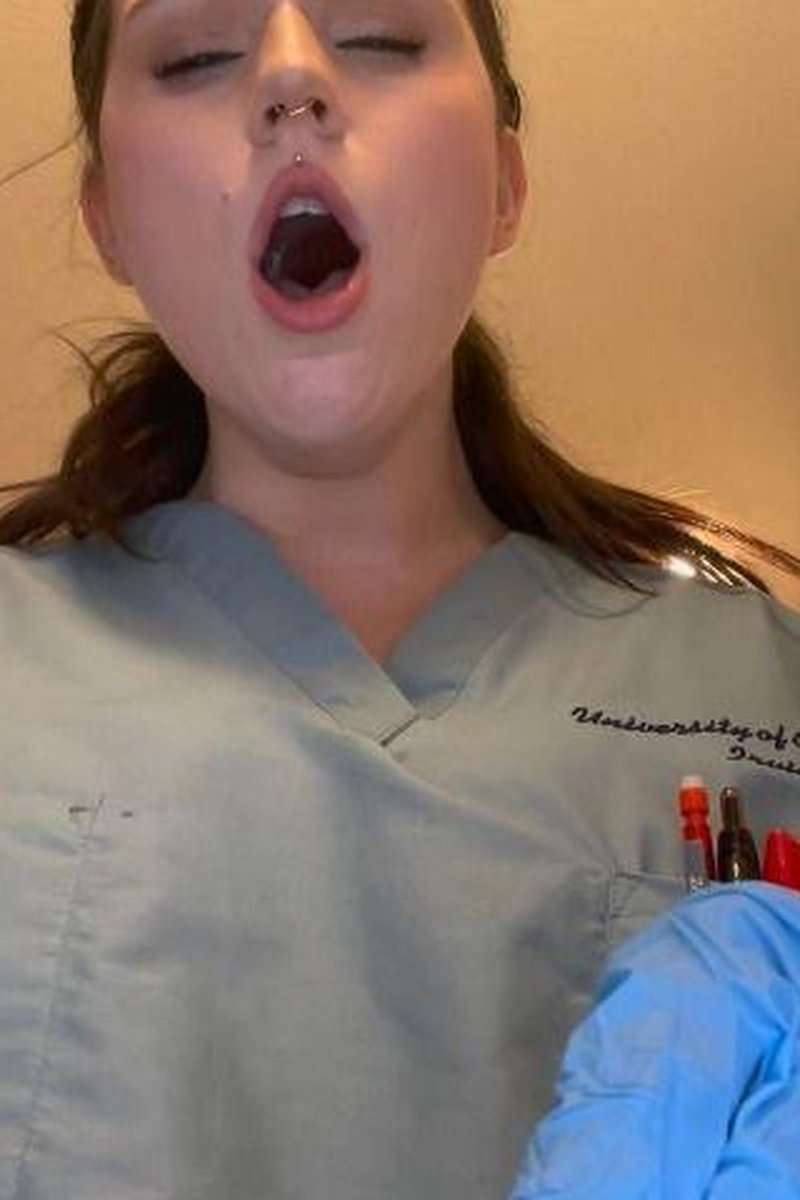 Open Wide - Screenshot 1 of 4 - Dental Hygienist