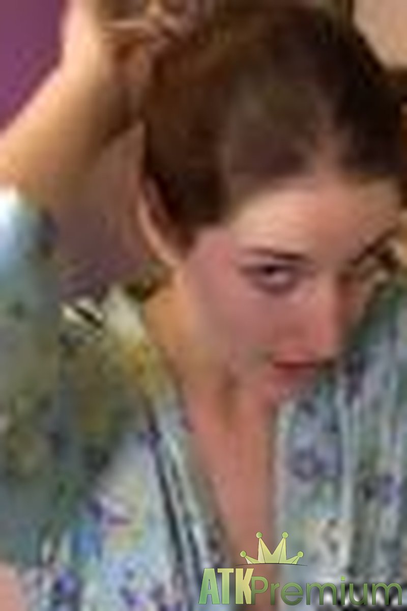 Haley - Interview - Screenshot 1 of 4 - Haley Hal006