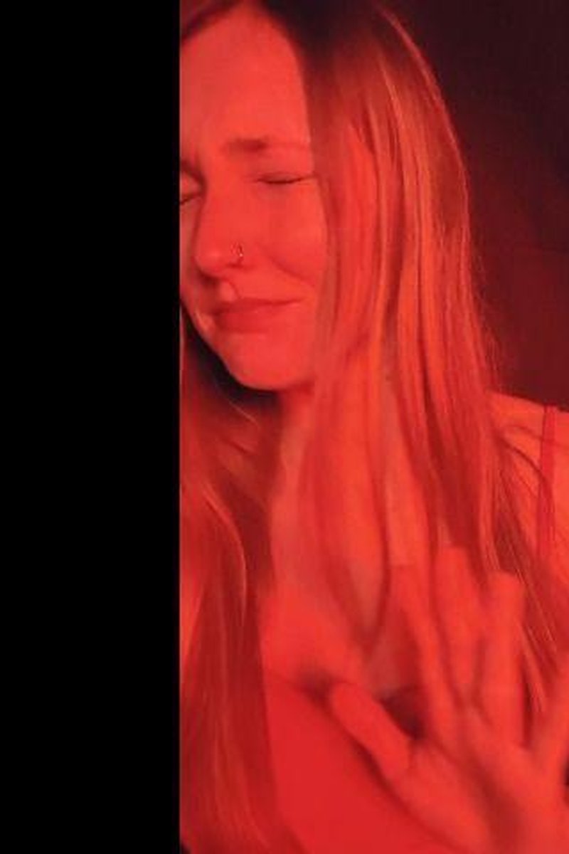 Impotent Loser - Screenshot 1 of 4 - Femdom