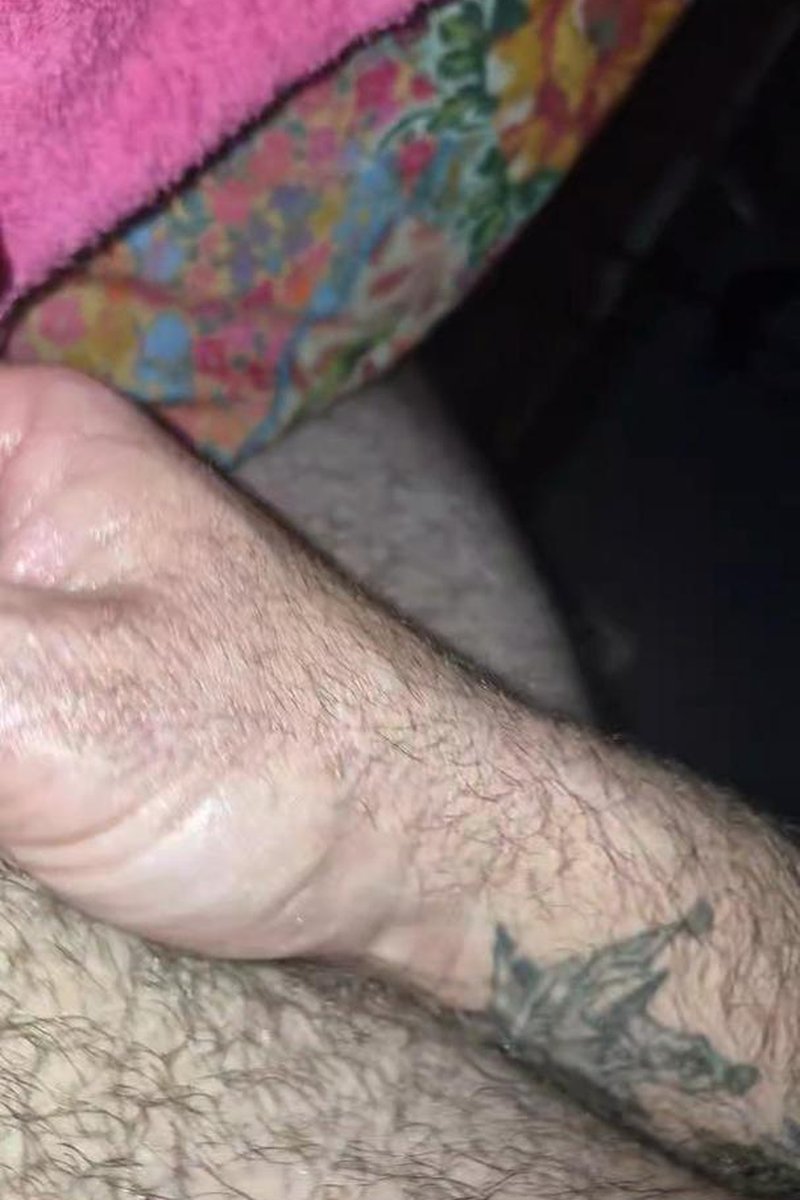 Rock Hard - Screenshot 1 of 4 - Dilf