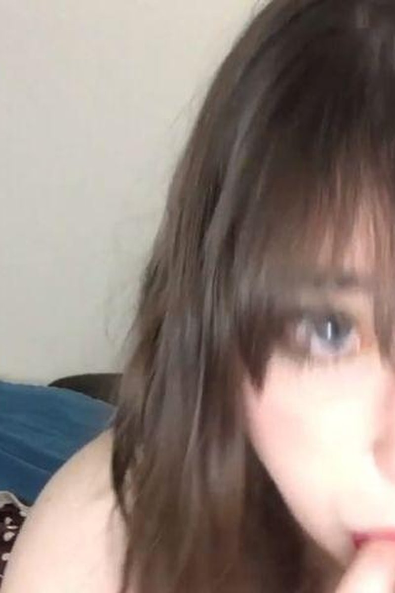 Big Sis Interrupts - Screenshot 1 of 4 - Ass Fetish