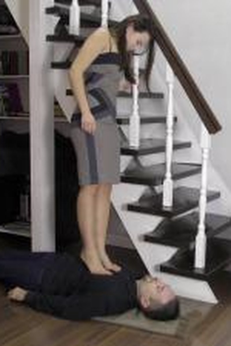 Jessy Trampling - Screenshot 1 of 4 - Face Trample Fetish