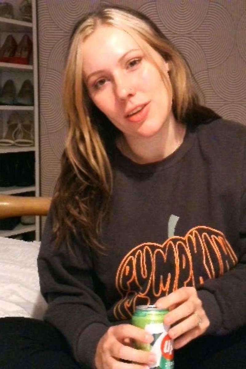 Straining To Burp - Screenshot 1 of 4 - Belching