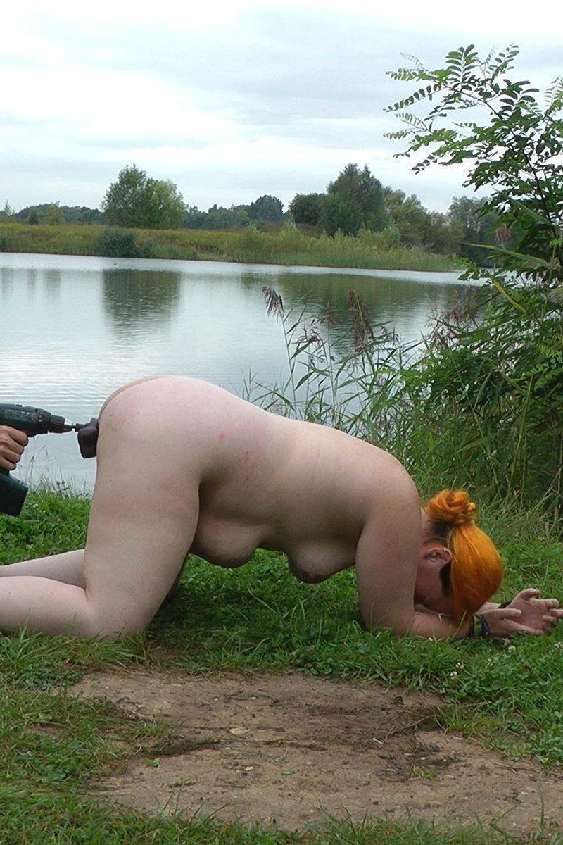 Outdoor Fisting - Screenshot 1 of 4 - BDSM