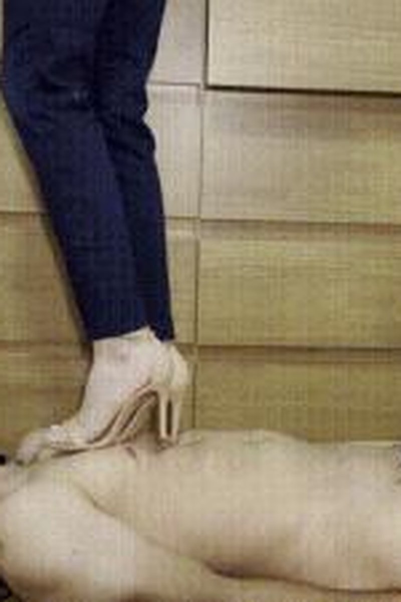 Locked Trampling - Screenshot 1 of 4 - Fetish