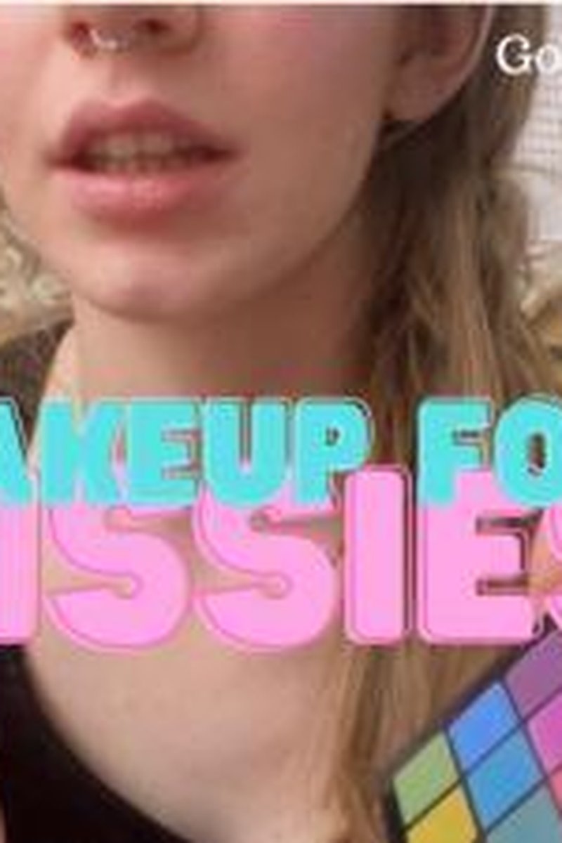 Makeup Tutorial For Sisies - Screenshot 1 of 4 - Blonde Hair (Female)