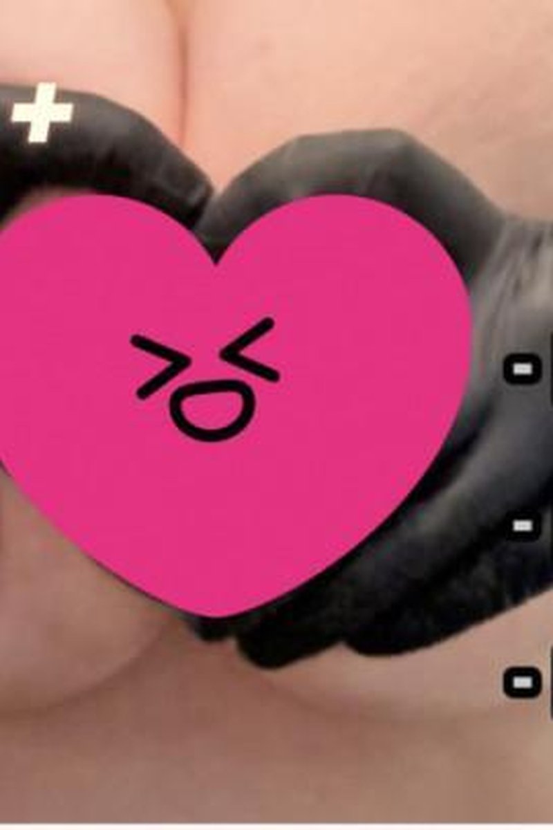Gloves + Boobs - Screenshot 1 of 4 - Breast Play