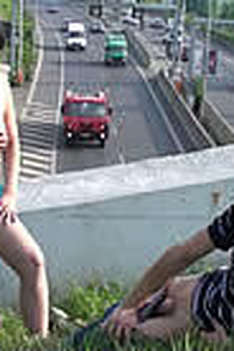 Bridge - Screenshot 1 of 4