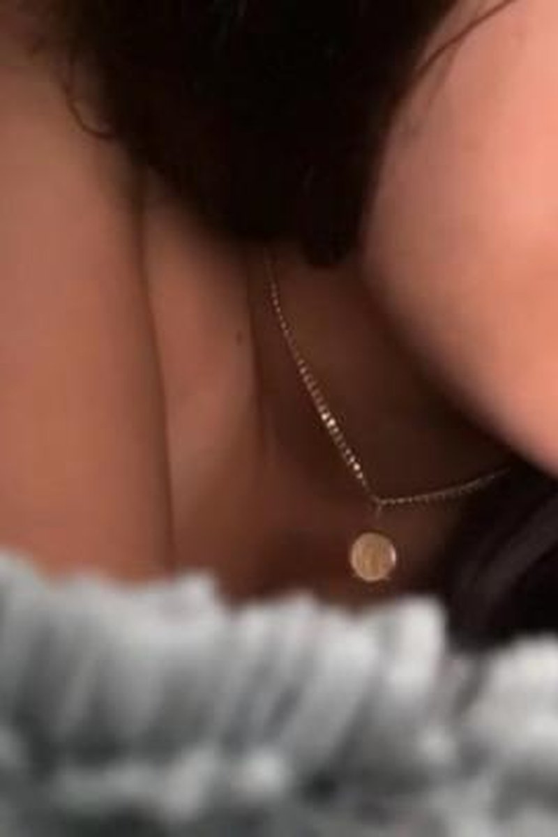 Riding - Screenshot 1 of 4 - Babes