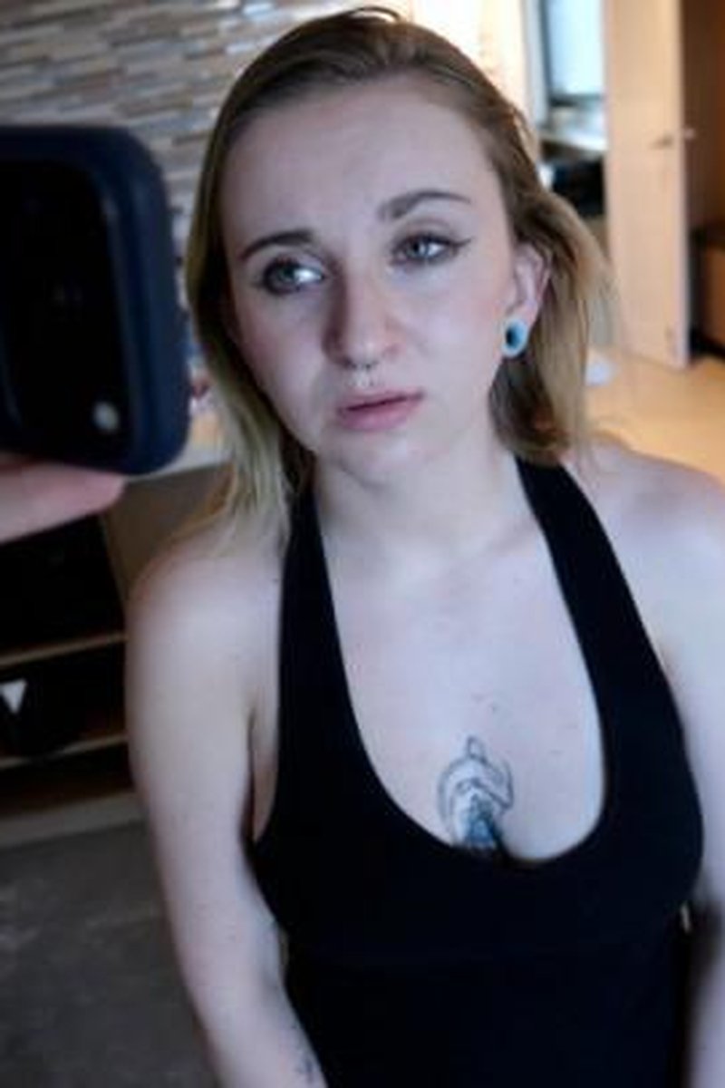 Ayla Vixen Programmed 2 - Screenshot 1 of 4 - Domination