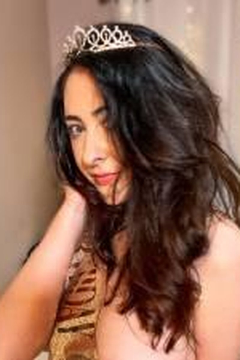 Goon Over Your Irish Queen - Screenshot 1 of 4 - Babes