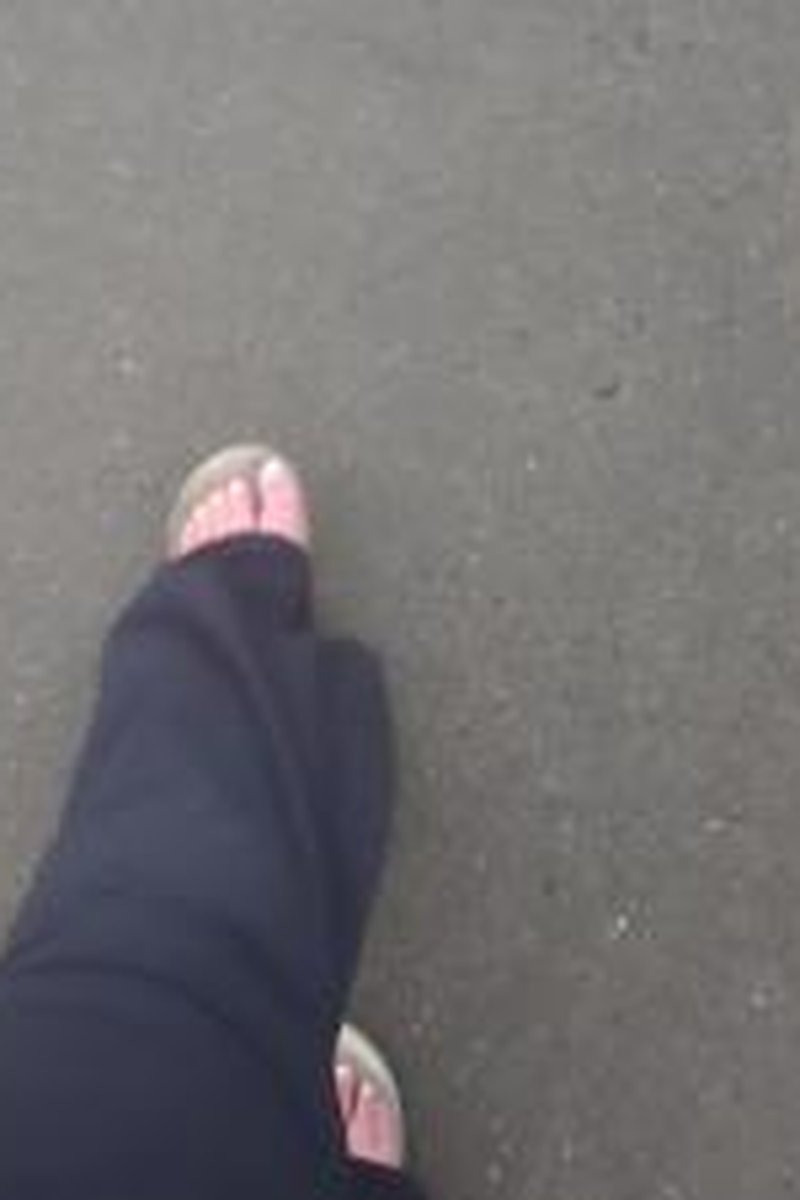 Spring Time - Screenshot 1 of 4 - Foot Fetish
