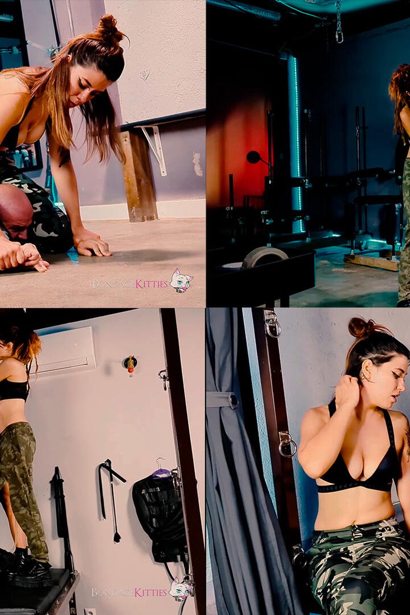 Future Gynarchy - Screenshot 1 of 4 - Femdom Videos